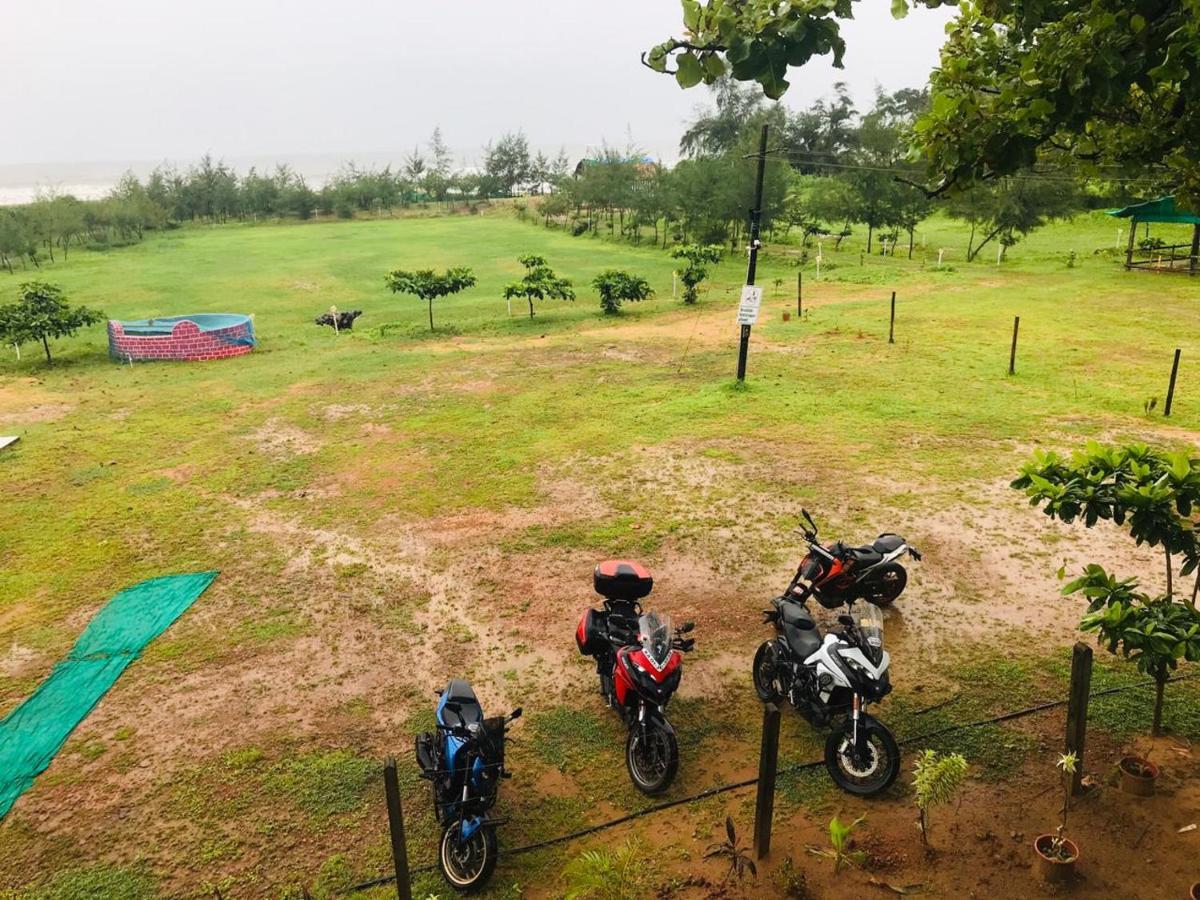 5 Mile Beach Resort Kumta Exterior photo