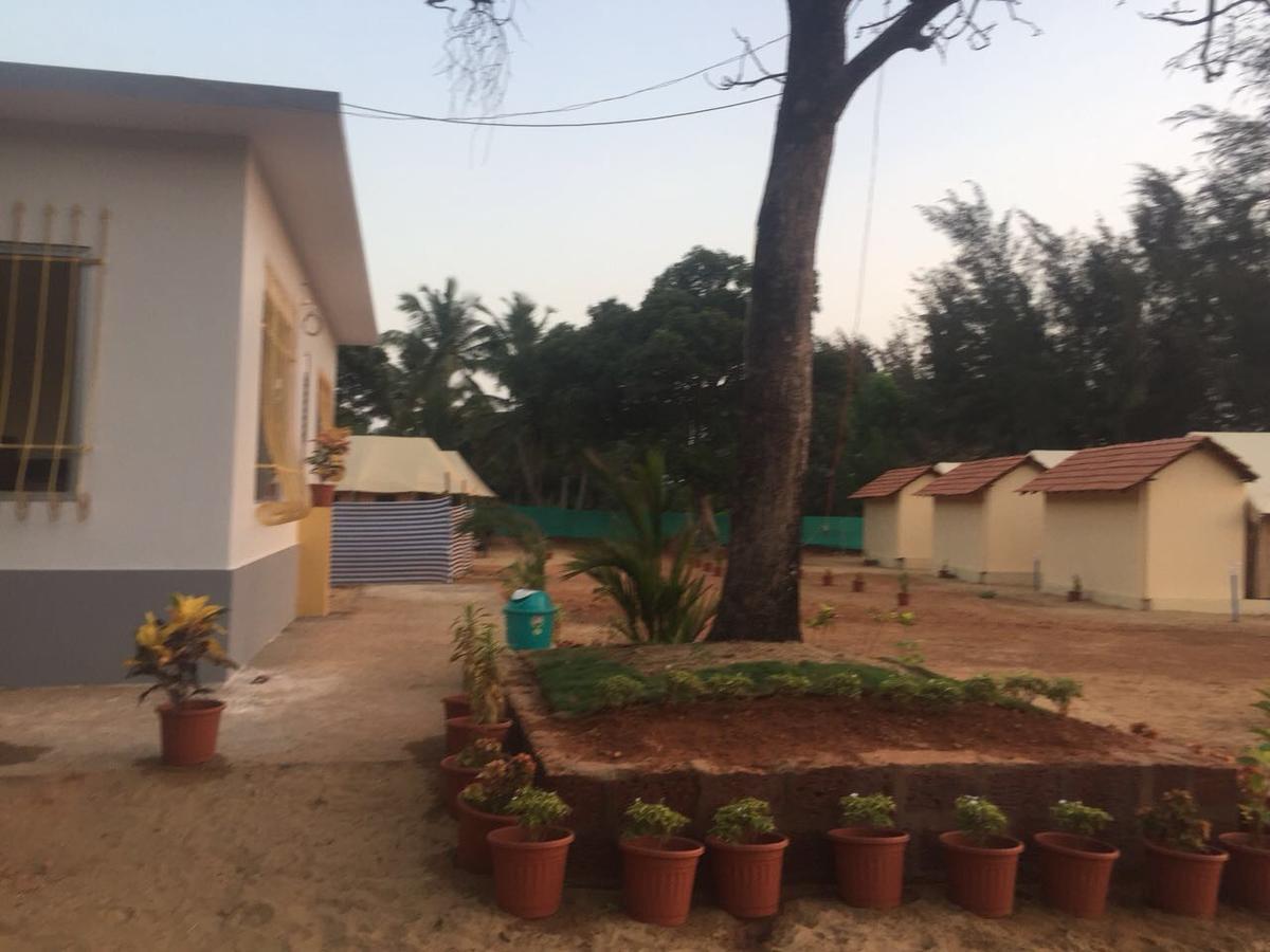 5 Mile Beach Resort Kumta Exterior photo