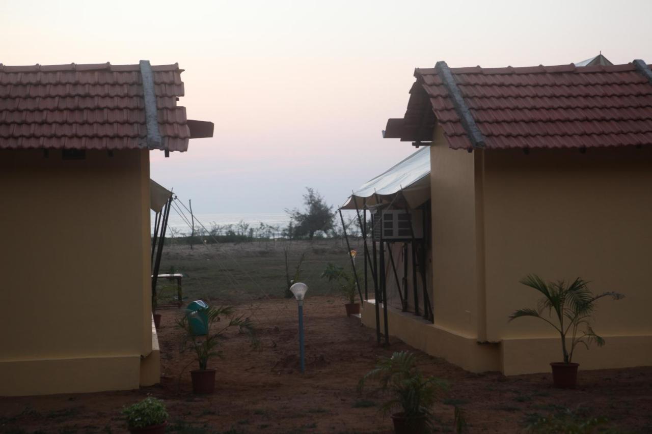 5 Mile Beach Resort Kumta Exterior photo