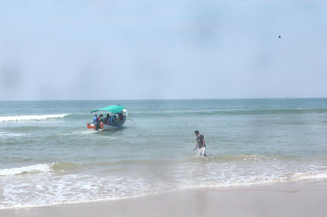 5 Mile Beach Resort Kumta Exterior photo