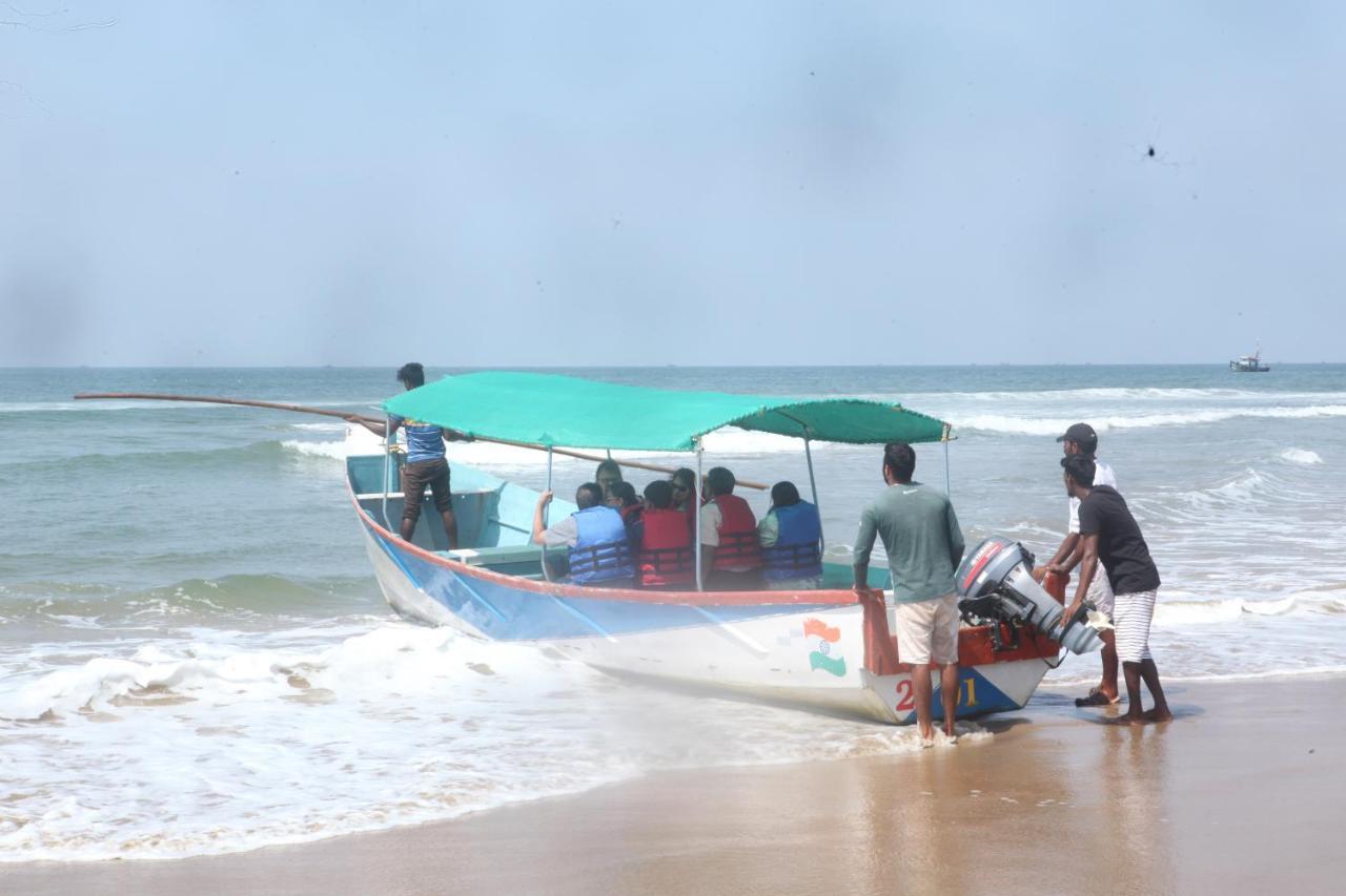 5 Mile Beach Resort Kumta Exterior photo